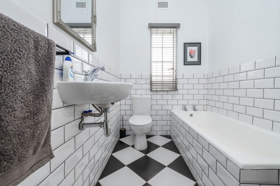 3 Bedroom Property for Sale in Walmer Eastern Cape